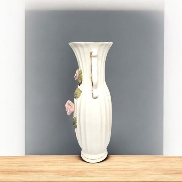 Mid-Century Bud Vase - White, Rose, Gold - handpainted. - Picture 7 of 7
